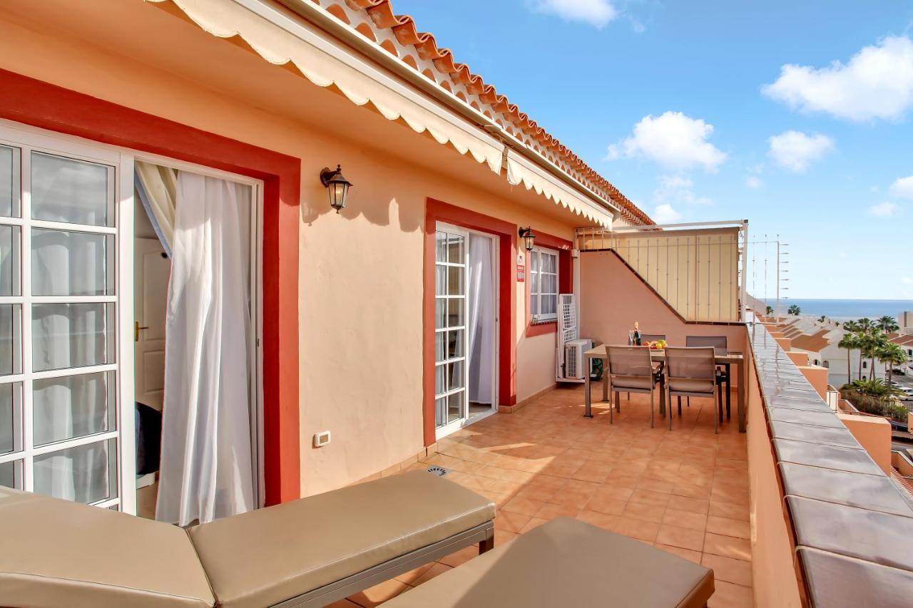 Top Floor, Sea View, Huge Terrace, Heated Pool, Garage Los Cristianos  Dış mekan fotoğraf