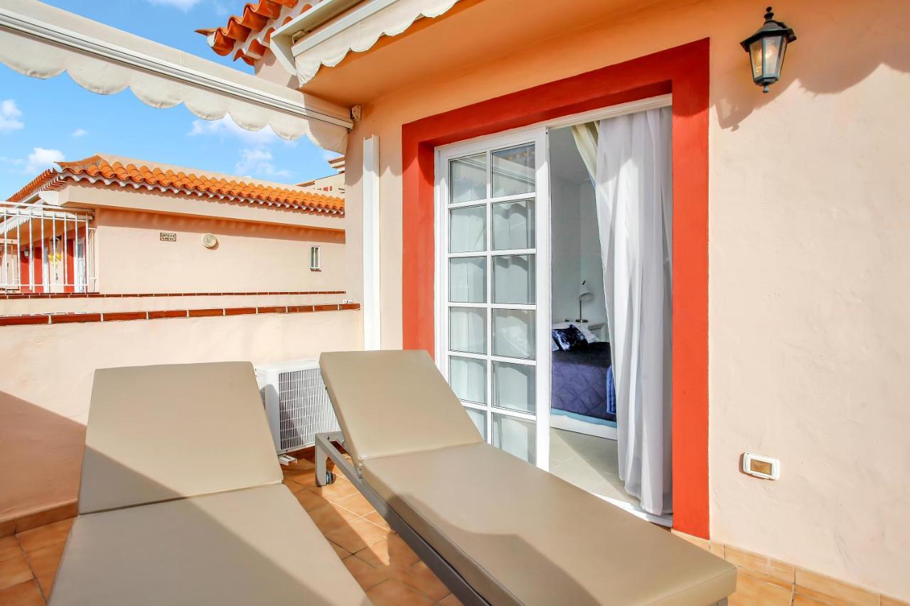 Top Floor, Sea View, Huge Terrace, Heated Pool, Garage Los Cristianos  Dış mekan fotoğraf